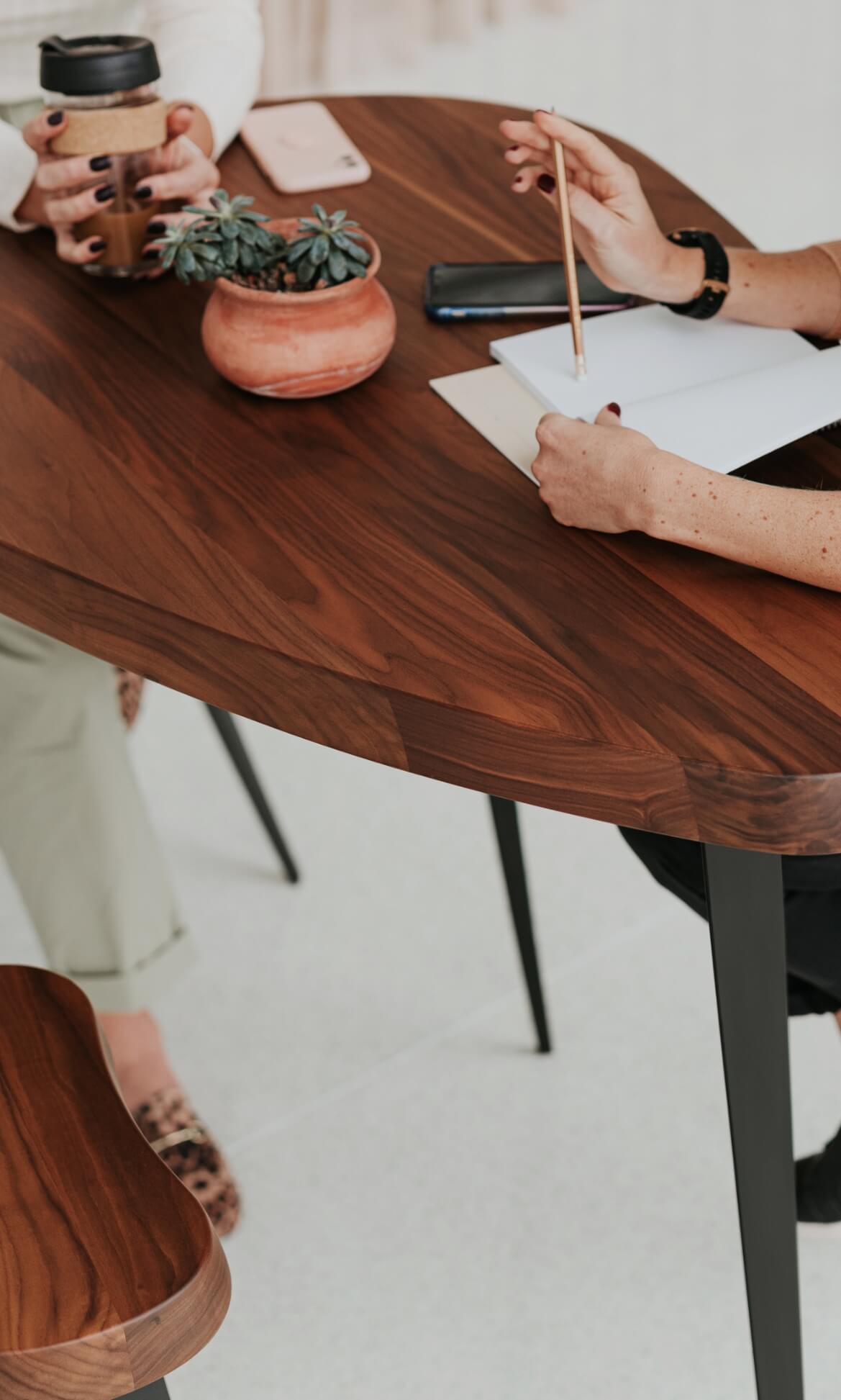 Mexique Table in lifestyle shot